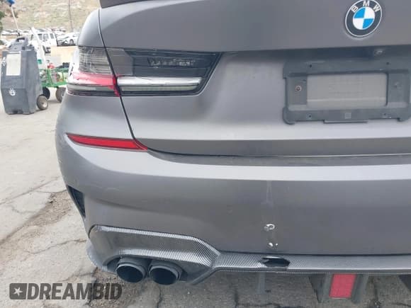 ✅ 2022 BMW 3 Series 330i • VIN: 3MW5R1J05N8C22351 • Lot: 42032912. Wystawiony na IAAI z przebiegiem 66 659 mil. Bezpłatny archiwum sprzedaży aukcyjnych z USA i szczegółowy raport historii pojazdu na DreamBid. Zdjęcie 19.