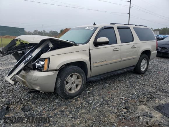 ✅ 2008 Chevrolet Suburban LTZ • VIN: 3GNFC16J38G244554 • Lot: 79815144. Wystawiony na Copart z przebiegiem 276 756 mil. Bezpłatny archiwum sprzedaży aukcyjnych z USA i szczegółowy raport historii pojazdu na DreamBid. Zdjęcie 1.