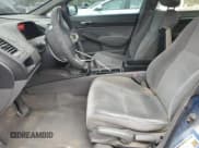 ✅ 2010 Honda Civic LX • VIN: 19XFA1F53AE057527 • Lot: 82725715. Wystawiony na Copart z przebiegiem 159 517 mil. Bezpłatny archiwum sprzedaży aukcyjnych z USA i szczegółowy raport historii pojazdu na DreamBid. Zdjęcie 7.