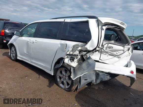 ✅ 2012 Toyota Sienna SE • VIN: 5TDXK3DC3CS268136 • Лот: 42153110. Опубликован ранее на IAAI с пробегом 248 887 миль. Бесплатный доступ к архиву аукционных продаж из США и подробный отчёт об истории автомобиля на DreamBid. Изображение 3.