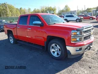 ✅ 2014 Chevrolet Silverado 1500 LT • VIN: 3GCUKREC0EG559246 • Lot: 43405055. Wystawiony na IAAI z przebiegiem 67 650 mil. Bezpłatny archiwum sprzedaży aukcyjnych z USA i szczegółowy raport historii pojazdu na DreamBid. Zdjęcie 1.