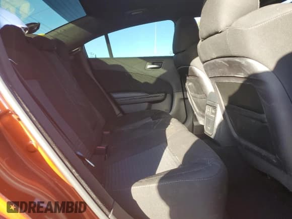 ✅ 2020 Dodge Charger R/T • VIN: 2C3CDXCTXLH255372 • Lot: 90879045. Wystawiony na Copart z przebiegiem 110 772 mil. Bezpłatny archiwum sprzedaży aukcyjnych z USA i szczegółowy raport historii pojazdu na DreamBid. Zdjęcie 10.