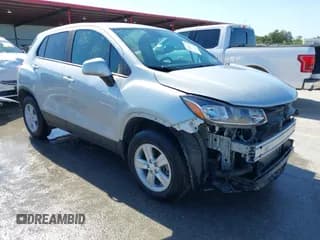✅ 2022 Chevrolet Trax LS • VIN: KL7CJNSM5NB503071 • Lot: 42500212. Listed on IAAI with 31,776 mi. Free auction sales archive from the USA and detailed vehicle history report at DreamBid. Image 1.