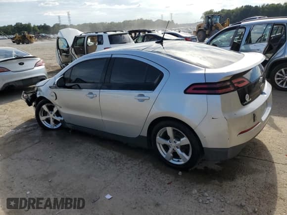 ✅ 2012 Chevrolet Volt • VIN: 1G1RA6E48CU115566 • Lot: 70376304. Wystawiony na Copart z przebiegiem 147 166 mil. Bezpłatny archiwum sprzedaży aukcyjnych z USA i szczegółowy raport historii pojazdu na DreamBid. Zdjęcie 2.