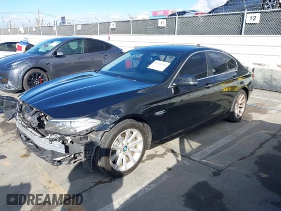 ✅ 2014 BMW 5 Series 535i • VIN: WBA5B1C55ED478182 • Lot: 43722203. Wystawiony na IAAI z przebiegiem 183 806 mil. Bezpłatny archiwum sprzedaży aukcyjnych z USA i szczegółowy raport historii pojazdu na DreamBid. Zdjęcie 19.