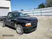 2000 Dodge Dakota z VIN 1B7FL26P6YS582901, wystawiony jako Copart lot #49786315 z przebiegiem 165 727 mil mil oraz Szkoda całkowita • Salvage title. Historia ofert i sprzedaży dostępna na DreamBid. Obrazek 11.