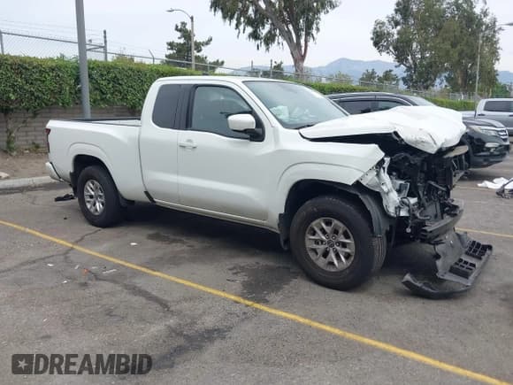 ✅ 2024 Nissan Frontier S • VIN: 1N6ED1CM4RN654284 • Lot: 43085762. Listed on IAAI with 7,903 mi. Free auction sales archive from the USA and detailed vehicle history report at DreamBid. Image 1.