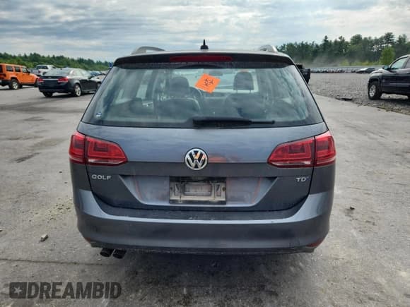 ✅ 2015 Volkswagen Golf S • VIN: 3VWCA7AU8FM517943 • Lot: 68244655. Listed on Copart with 177,227 mi. Free auction sales archive from the USA and detailed vehicle history report at DreamBid. Image 6.