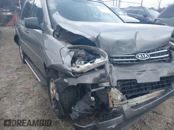 ✅ 2008 Kia Sportage LX • VIN: KNDJF724487528297 • Лот: 42497417. Опубликован ранее на IAAI с пробегом 62 056 миль. Бесплатный доступ к архиву аукционных продаж из США и подробный отчёт об истории автомобиля на DreamBid. Изображение 6.