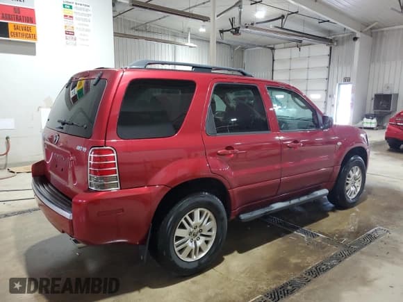 ✅ 2005 Mercury Mariner Luxury • VIN: 4M2YU571X5DJ31952 • Лот: 64817055. Опубликован ранее на Copart с пробегом 60 505 миль. Бесплатный доступ к архиву аукционных продаж из США и подробный отчёт об истории автомобиля на DreamBid. Изображение 3.