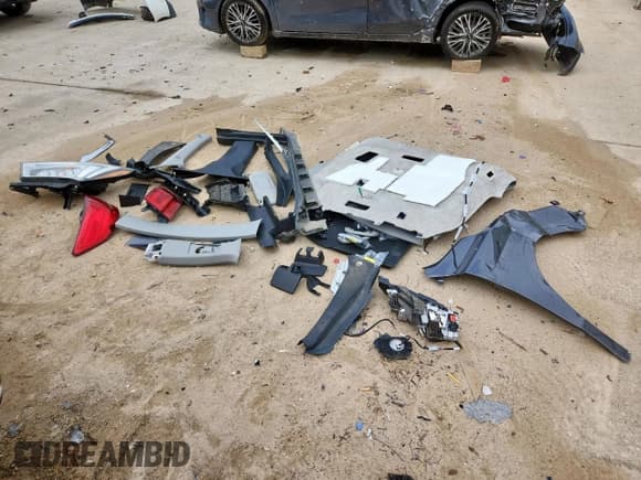 ✅ 2019 Acura MDX • VIN: 5J8YD3H39KL008799 • Lot: 58190845. Listed on Copart with 166,810 mi. Free auction sales archive from the USA and detailed vehicle history report at DreamBid. Image 13.