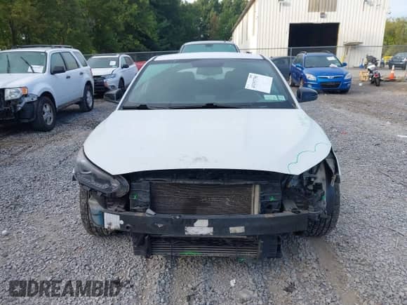 2019 Hyundai Veloster N z VIN KMHT36AH0KU001538, wystawiony jako IAAI lot #43193750 z przebiegiem 61 712 mil mil oraz . Historia ofert i sprzedaży dostępna na DreamBid. Obrazek 12.