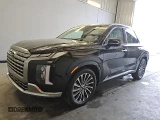 ✅ 2025 Hyundai Palisade Calligraphy • VIN: KM8R7DGE5SU856347 • Лот: 84205464. Опубликован ранее на Copart с пробегом 1 881 миль. Бесплатный доступ к архиву аукционных продаж из США и подробный отчёт об истории автомобиля на DreamBid. Изображение 1.