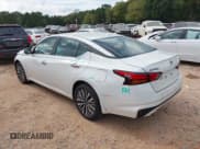 ✅ 2024 Nissan Altima SV • VIN: 1N4BL4DW2RN405689 • Lot: 43276207. Listed on IAAI with 1,948 mi. Free auction sales archive from the USA and detailed vehicle history report at DreamBid. Image 3.