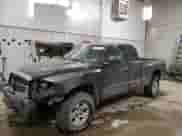 2006 Dodge Dakota SLT with VIN 1D7HW42NX6S516046, listed as a Copart auction lot 45693175 with 151,044 mi miles and Salvage title. Bid and sale history available at DreamBid. Image 1.