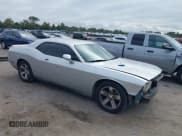 ✅ 2009 Dodge Challenger SE • VIN: 2B3LJ44V19H507734 • Lot: 41034685. Wystawiony na IAAI z przebiegiem 177 607 mil. Bezpłatny archiwum sprzedaży aukcyjnych z USA i szczegółowy raport historii pojazdu na DreamBid. Zdjęcie 1.