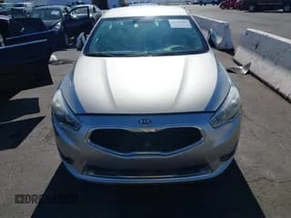 ✅ 2014 Kia Cadenza Premium • VIN: KNALN4D76E5147881 • Lot: 43673965. Listed on IAAI with Not provided. Free auction sales archive from the USA and detailed vehicle history report at DreamBid. Image 6.
