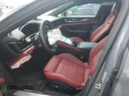 ✅ 2025 Porsche Panamera • VIN: WP0AA2YA8SL001974 • Lot: 67457675. Wystawiony na Copart z przebiegiem Nie podano. Bezpłatny archiwum sprzedaży aukcyjnych z USA i szczegółowy raport historii pojazdu na DreamBid. Zdjęcie 7.