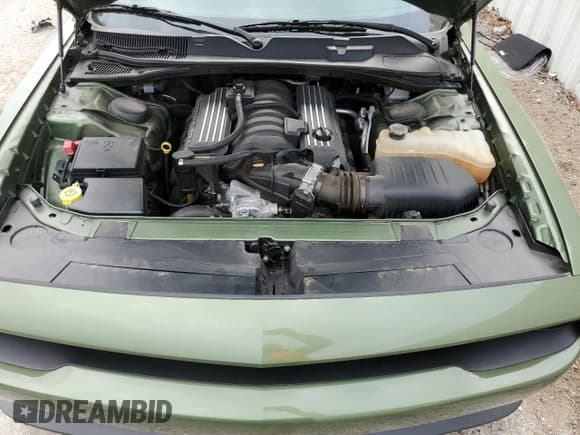 ✅ 2020 Dodge Challenger R/T Scat Pack • VIN: 2C3CDZFJ3LH226298 • Lot: 46262204. Wystawiony na Copart z przebiegiem 39 379 mil. Bezpłatny archiwum sprzedaży aukcyjnych z USA i szczegółowy raport historii pojazdu na DreamBid. Zdjęcie 12.