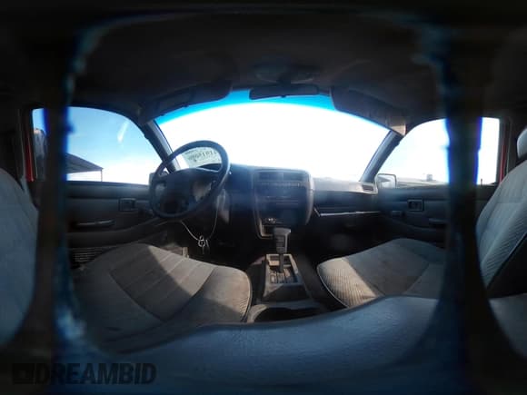 ✅ 1994 Nissan Frontier XE • VIN: 1N6SD16S3RC332096 • Лот: 41915086. Опубликован ранее на IAAI с пробегом 257 502 миль. Бесплатный доступ к архиву аукционных продаж из США и подробный отчёт об истории автомобиля на DreamBid. Изображение 23.