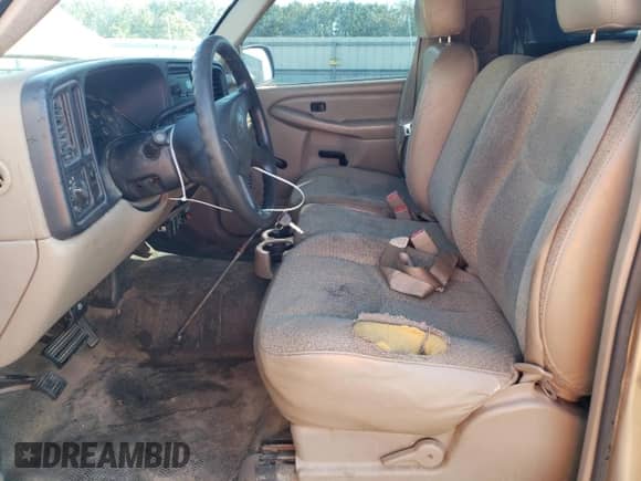 2005 Chevrolet Silverado 1500 с VIN 1GCEC14X05Z193845, выставлен на аукционе Copart как лот 86105485 с пробегом 200 718 миль миль и Списание • Salvage title. История ставок и продаж доступна на DreamBid. Изображение 7.