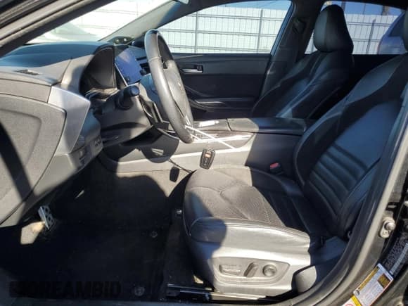 ✅ 2019 Toyota Avalon XSE • VIN: 4T1BZ1FB2KU030900 • Lot: 90812465. Listed on Copart with 98,357 mi. Free auction sales archive from the USA and detailed vehicle history report at DreamBid. Image 7.