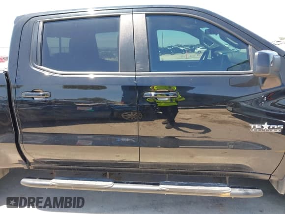 ✅ 2021 Chevrolet Silverado 1500 RST • VIN: 3GCPWDED1MG328271 • Lot: 42816721. Wystawiony na IAAI z przebiegiem 47 790 mil. Bezpłatny archiwum sprzedaży aukcyjnych z USA i szczegółowy raport historii pojazdu na DreamBid. Zdjęcie 13.