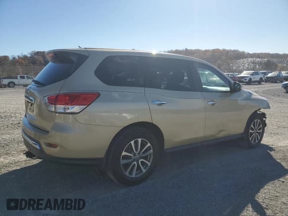 ✅ 2013 Nissan Pathfinder S • VIN: 5N1AR2MN7DC604124 • Lot: 91563235. Listed on Copart with 162,712 mi. Free auction sales archive from the USA and detailed vehicle history report at DreamBid. Image 3.