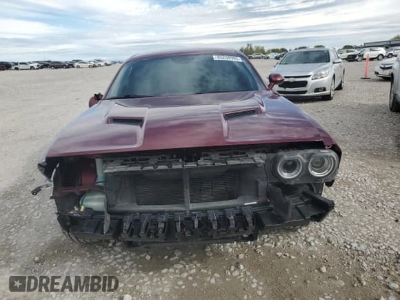 ✅ 2021 Dodge Challenger SXT • VIN: 2C3CDZAG9MH503064 • Lot: 85258995. Wystawiony na Copart z przebiegiem 63 552 mil. Bezpłatny archiwum sprzedaży aukcyjnych z USA i szczegółowy raport historii pojazdu na DreamBid. Zdjęcie 5.