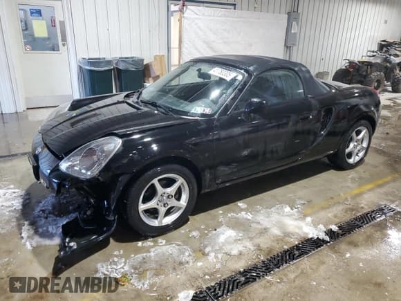✅ 2005 Toyota MR2 • VIN: JTDFR320850071193 • Лот: 41780305. Опубликован ранее на Copart с пробегом 31 813 миль. Бесплатный доступ к архиву аукционных продаж из США и подробный отчёт об истории автомобиля на DreamBid. Изображение 1.