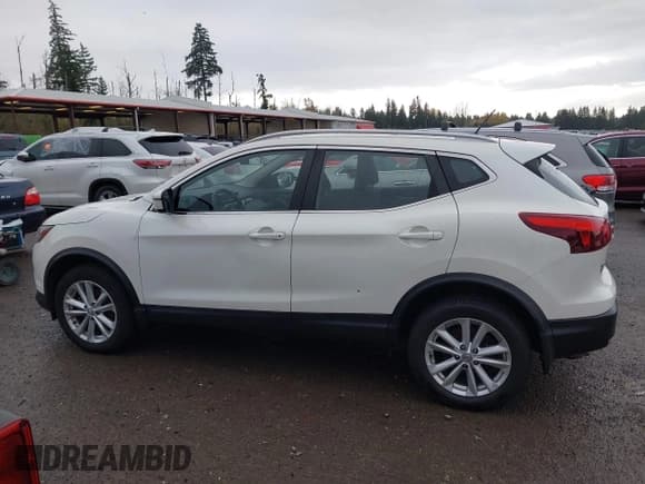 ✅ 2017 Nissan Rogue SL • VIN: JN1BJ1CPXHW035046 • Lot: 43727824. Listed on IAAI with 144,350 mi. Free auction sales archive from the USA and detailed vehicle history report at DreamBid. Image 14.