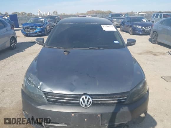 ✅ 2013 Volkswagen Jetta TDI w/Premium/Nav • VIN: 3VWLL7AJ5DM439585 • Lot: 43718217. Wystawiony na IAAI z przebiegiem 132 401 mil. Bezpłatny archiwum sprzedaży aukcyjnych z USA i szczegółowy raport historii pojazdu na DreamBid. Zdjęcie 12.