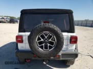 ✅ 2024 Jeep Wrangler Rubicon • VIN: 1C4PJXFG2RW266901 • Лот: 53381385. Опубликован ранее на Copart с пробегом 3 908 миль. Бесплатный доступ к архиву аукционных продаж из США и подробный отчёт об истории автомобиля на DreamBid. Изображение 6.