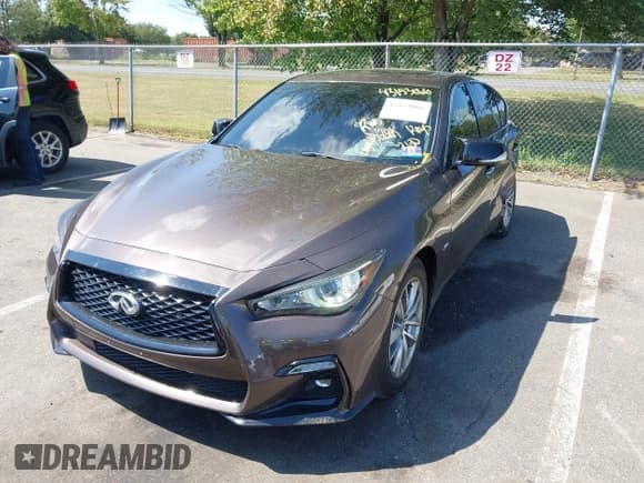 ✅ 2017 Infiniti Q50 Premium • VIN: JN1EV7AR8HM838880 • Lot: 43153066. Listed on IAAI with 122,598 mi. Free auction sales archive from the USA and detailed vehicle history report at DreamBid. Image 17.