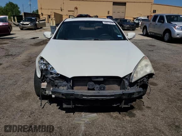 ✅ 2011 Hyundai Genesis Coupe Track • VIN: KMHHU6KH1BU046067 • Lot: 59971215. Wystawiony na Copart z przebiegiem 179 710 mil. Bezpłatny archiwum sprzedaży aukcyjnych z USA i szczegółowy raport historii pojazdu na DreamBid. Zdjęcie 5.