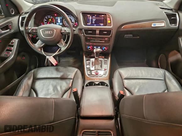 ✅ 2016 Audi Q5 Premium Plus • VIN: WA1L2AFP5GA057486 • Lot: 94932115. Wystawiony na Copart z przebiegiem 148 410 mil. Bezpłatny archiwum sprzedaży aukcyjnych z USA i szczegółowy raport historii pojazdu na DreamBid. Zdjęcie 8.