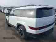 2025 Hyundai Santa Fe SEL z VIN 5NMP24GL0SH076658, wystawiony jako IAAI lot #43616886 z przebiegiem 5 183 mil mil oraz . Historia ofert i sprzedaży dostępna na DreamBid. Obrazek 3.