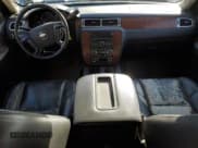 ✅ 2007 Chevrolet Silverado 2500HD 2LT • VIN: 1GCHK29627E589355 • Lot: 43611315. Wystawiony na Copart z przebiegiem 179 485 mil. Bezpłatny archiwum sprzedaży aukcyjnych z USA i szczegółowy raport historii pojazdu na DreamBid. Zdjęcie 8.