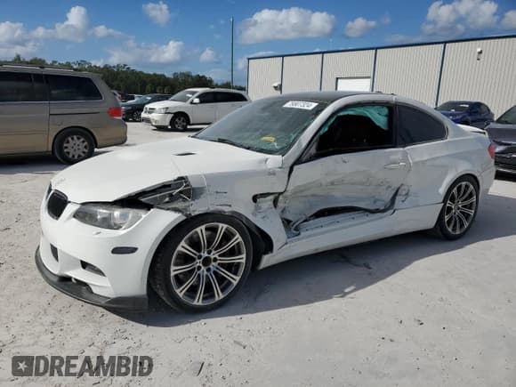 ✅ 2011 BMW M3 • VIN: WBSKG9C53BE367618 • Lot: 79807324. Listed on Copart with 134,395 mi. Free auction sales archive from the USA and detailed vehicle history report at DreamBid. Image 1.