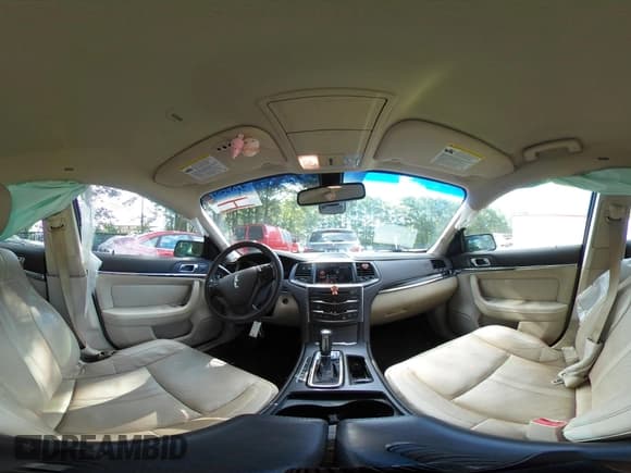 ✅ 2014 Lincoln MKS • VIN: 1LNHL9DK9EG610435 • Lot: 42824812. Wystawiony na IAAI z przebiegiem 139 534 mil. Bezpłatny archiwum sprzedaży aukcyjnych z USA i szczegółowy raport historii pojazdu na DreamBid. Zdjęcie 18.