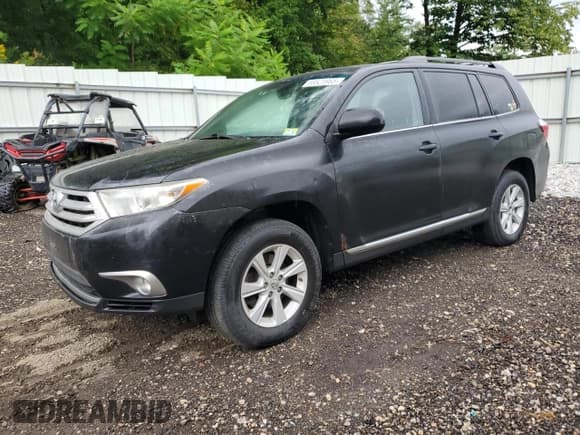 ✅ 2012 Toyota Highlander SE • VIN: 5TDBK3EH9CS125308 • Lot: 69523965. Listed on Copart with 163,190 mi. Free auction sales archive from the USA and detailed vehicle history report at DreamBid. Image 1.