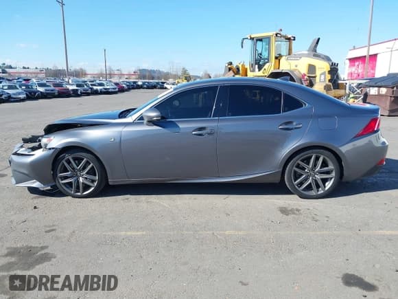 ✅ 2014 Lexus IS 350 • VIN: JTHCE1D23E5003810 • Lot: 41734940. Listed on IAAI with Not provided. Free auction sales archive from the USA and detailed vehicle history report at DreamBid. Image 14.