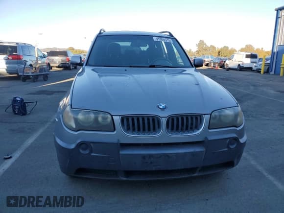 ✅ 2004 BMW X3 2.5i • VIN: WBXPA73424WA77948 • Lot: 91300315. Wystawiony na Copart z przebiegiem 166 695 mil. Bezpłatny archiwum sprzedaży aukcyjnych z USA i szczegółowy raport historii pojazdu na DreamBid. Zdjęcie 5.