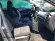 2020 Hyundai Kona SE с VIN KM8K1CAA2LU570637, выставлен на аукционе Copart как лот 50371372 с пробегом Не указан миль и . История ставок и продаж доступна на DreamBid. Изображение 5.