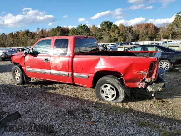 ✅ 2000 Chevrolet Silverado 1500 • VIN: 1GCEK19T7YZ326324 • Лот: 91677275. Опубликован ранее на Copart с пробегом 234 558 миль. Бесплатный доступ к архиву аукционных продаж из США и подробный отчёт об истории автомобиля на DreamBid. Изображение 2.