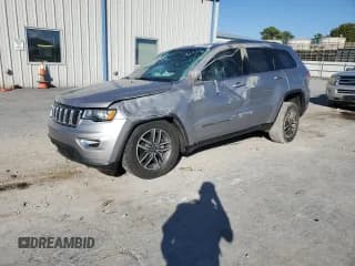 ✅ 2019 Jeep Grand Cherokee Laredo E • VIN: 1C4RJEAG7KC556577 • Lot: 91267885. Wystawiony na Copart z przebiegiem 92 566 mil. Bezpłatny archiwum sprzedaży aukcyjnych z USA i szczegółowy raport historii pojazdu na DreamBid. Zdjęcie 1.