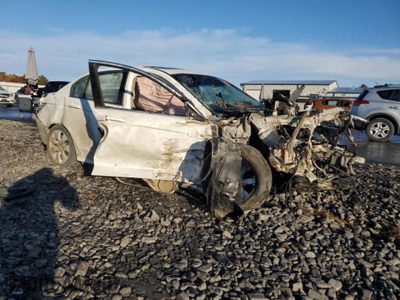 ✅ 2008 Honda Accord EX • VIN: 1HGCP26778A091820 • Лот: 87000105. Опубликован ранее на Copart с пробегом 79 179 миль. Бесплатный доступ к архиву аукционных продаж из США и подробный отчёт об истории автомобиля на DreamBid. Изображение 4.