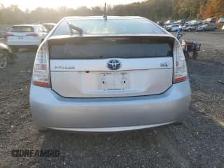 ✅ 2010 Toyota Prius III • VIN: JTDKN3DU5A0226819 • Lot: 90255805. Wystawiony na Copart z przebiegiem 133 677 mil. Bezpłatny archiwum sprzedaży aukcyjnych z USA i szczegółowy raport historii pojazdu na DreamBid. Zdjęcie 6.