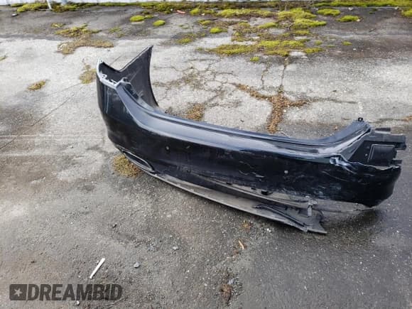 ✅ 2015 Kia K900 Luxury • VIN: KNALW4D46F6017436 • Lot: 44897925. Listed on Copart with 63,506 mi. Free auction sales archive from the USA and detailed vehicle history report at DreamBid. Image 12.