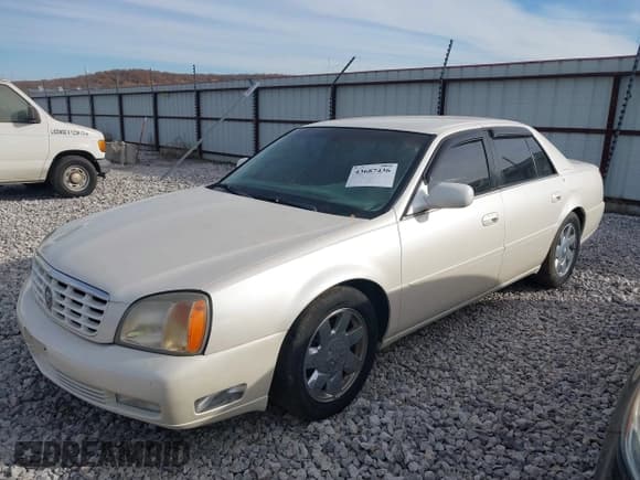 ✅ 2000 Cadillac DeVille • VIN: 1G6KF5798YU357717 • Лот: 43687436. Опубликован ранее на IAAI с пробегом 105 629 миль. Бесплатный доступ к архиву аукционных продаж из США и подробный отчёт об истории автомобиля на DreamBid. Изображение 2.